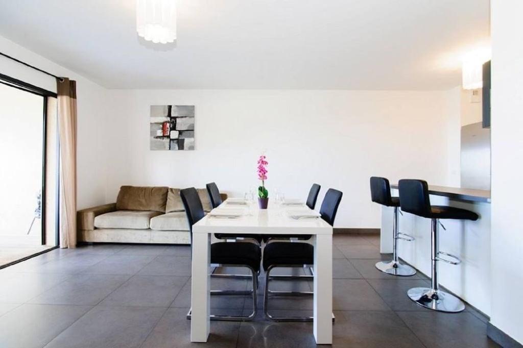 Apartamento T2 Porticcio Agosta 100m De La Porticcio (Corsica)